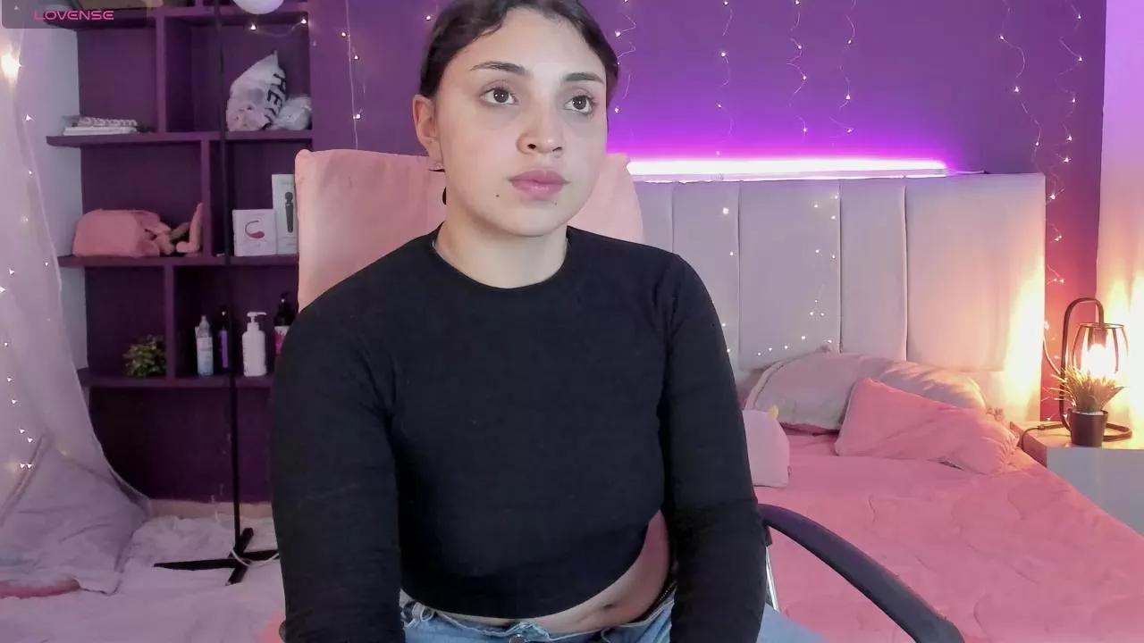 VickyBuunny on Cam4 