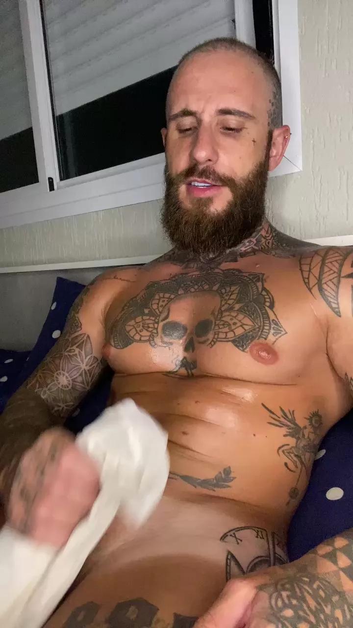 Viking_Tatuado on Cam4 
