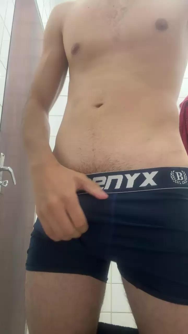 vitim04 on Cam4 