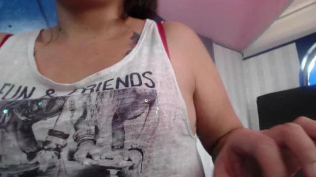 vitoria23_ on Cam4 