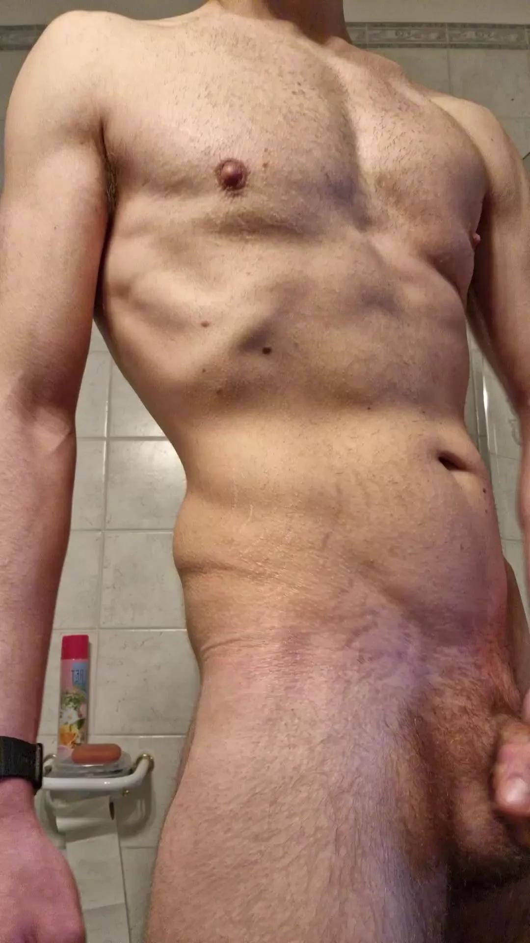 Voglioso87bari on Cam4 