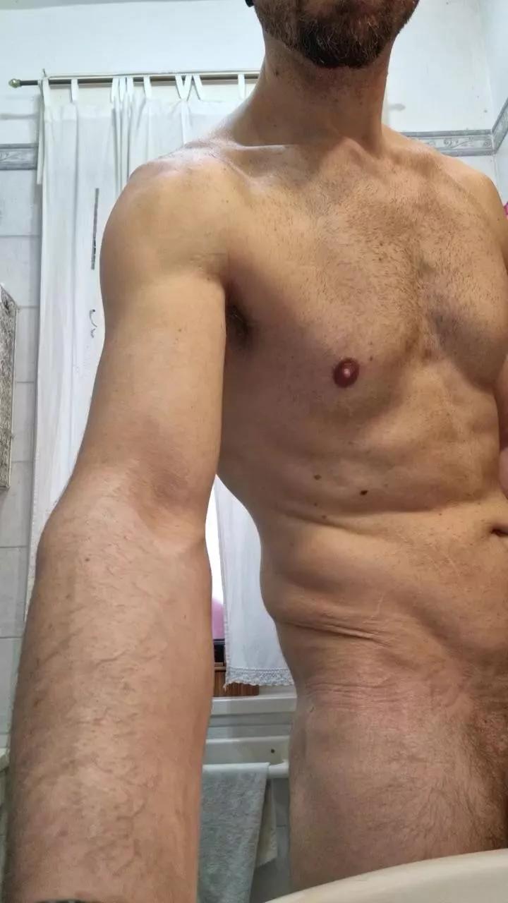 Voglioso87bari on Cam4 