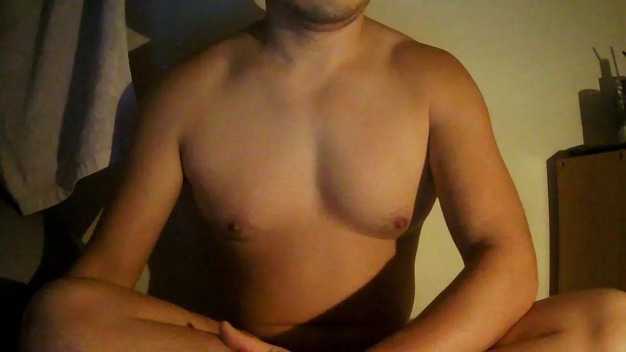 walk33 on Cam4 