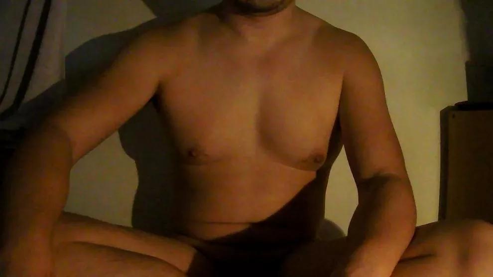 walk33 on Cam4 