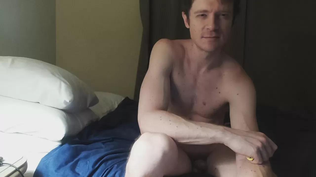 Freechat warrenkener on Cam4