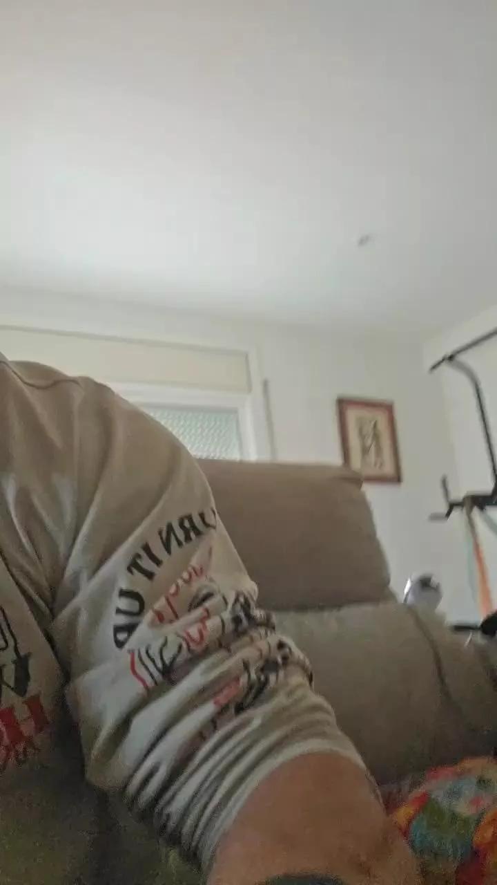 Waterman1983 on Cam4 