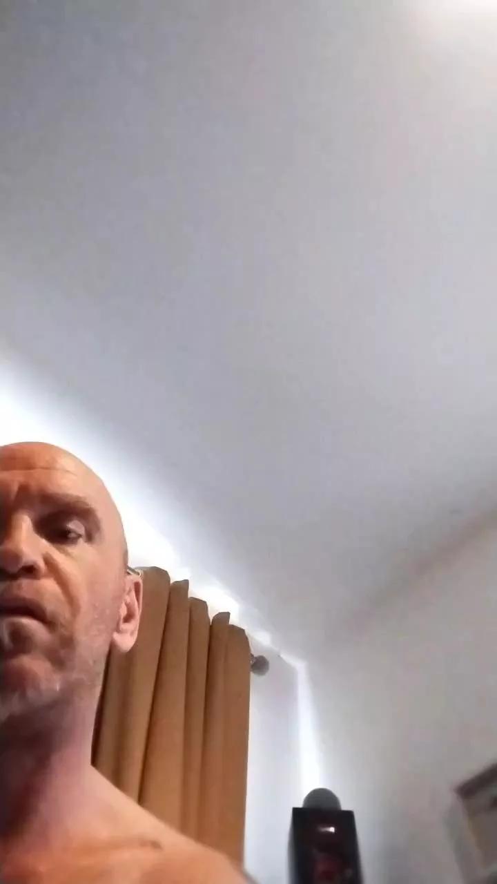 Offline WildOne_79 on Cam4