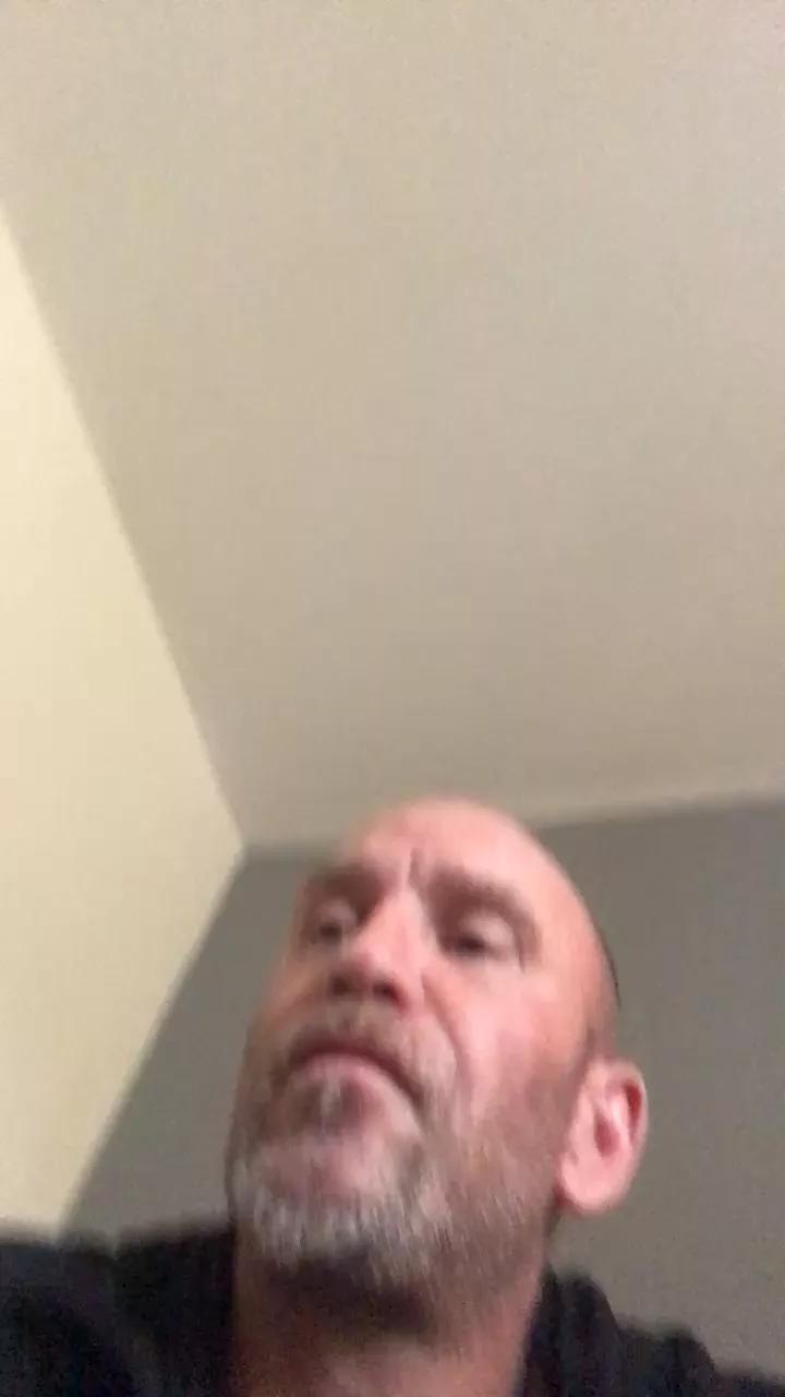 Offline WildOne_79 on Cam4