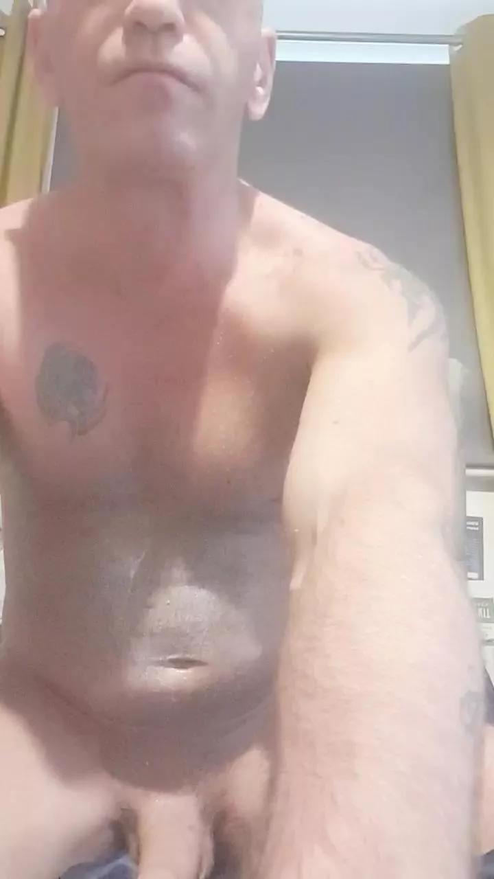 Offline WildOne_79 on Cam4