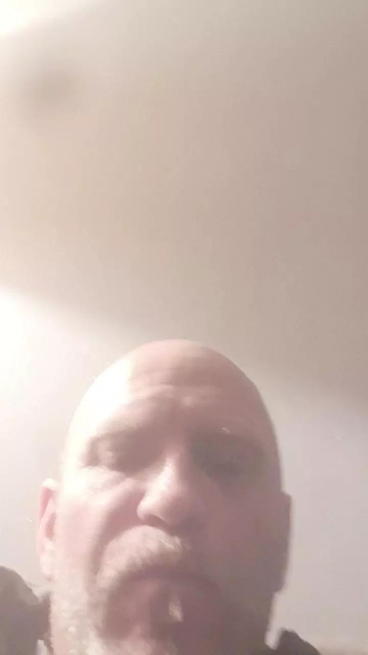 Offline WildOne_79 on Cam4