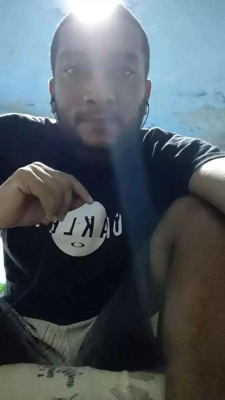 Wiliamjr01 on Cam4 