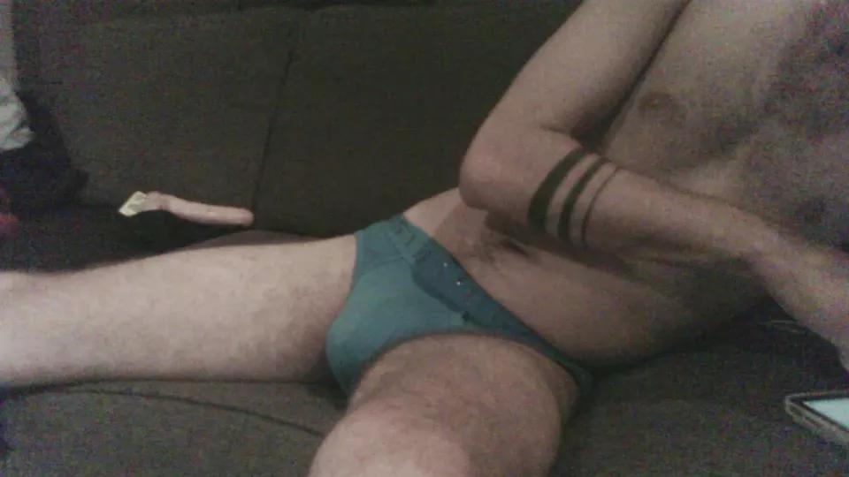 willfr2 on Cam4 