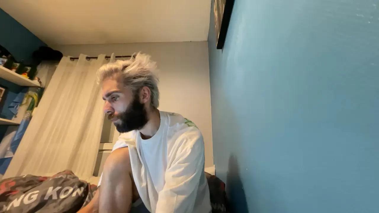 willfr2 on Cam4 