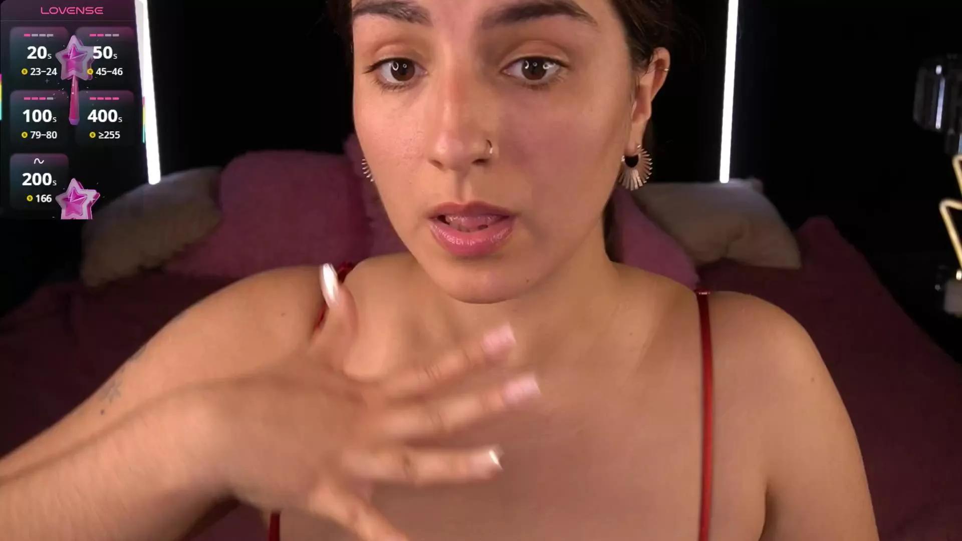 xDaphneMoss on Cam4 