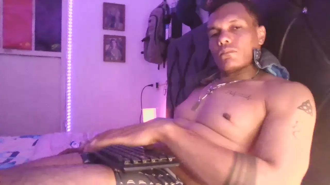 Xhasefox on Cam4 