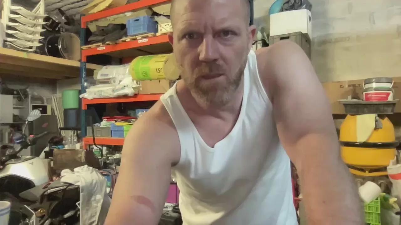 xxxironggxxx on Cam4 