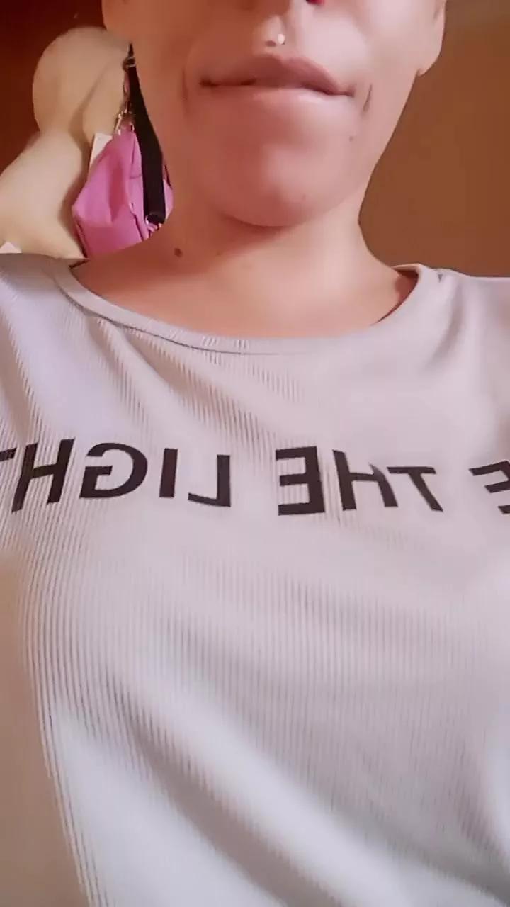 Yaisamorena on Cam4 