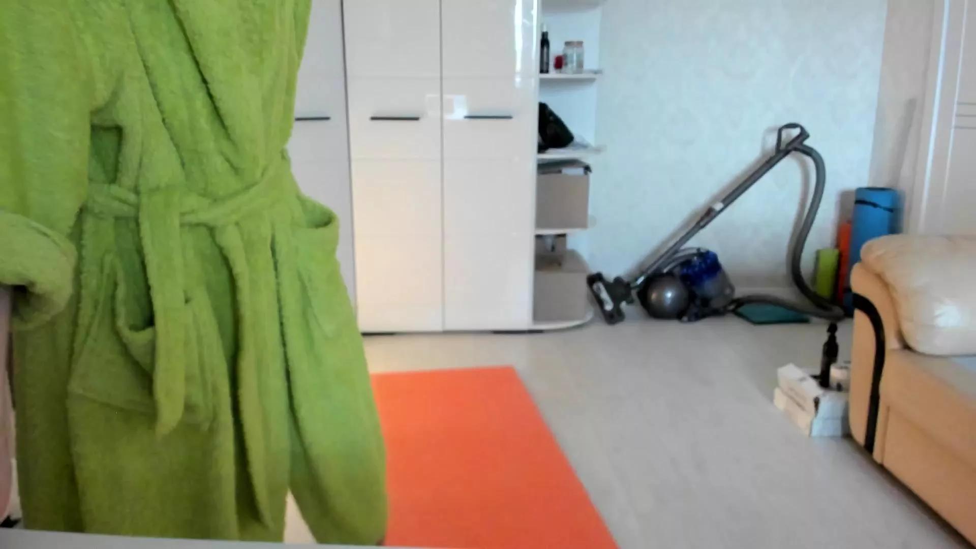 YourMolly on Cam4 