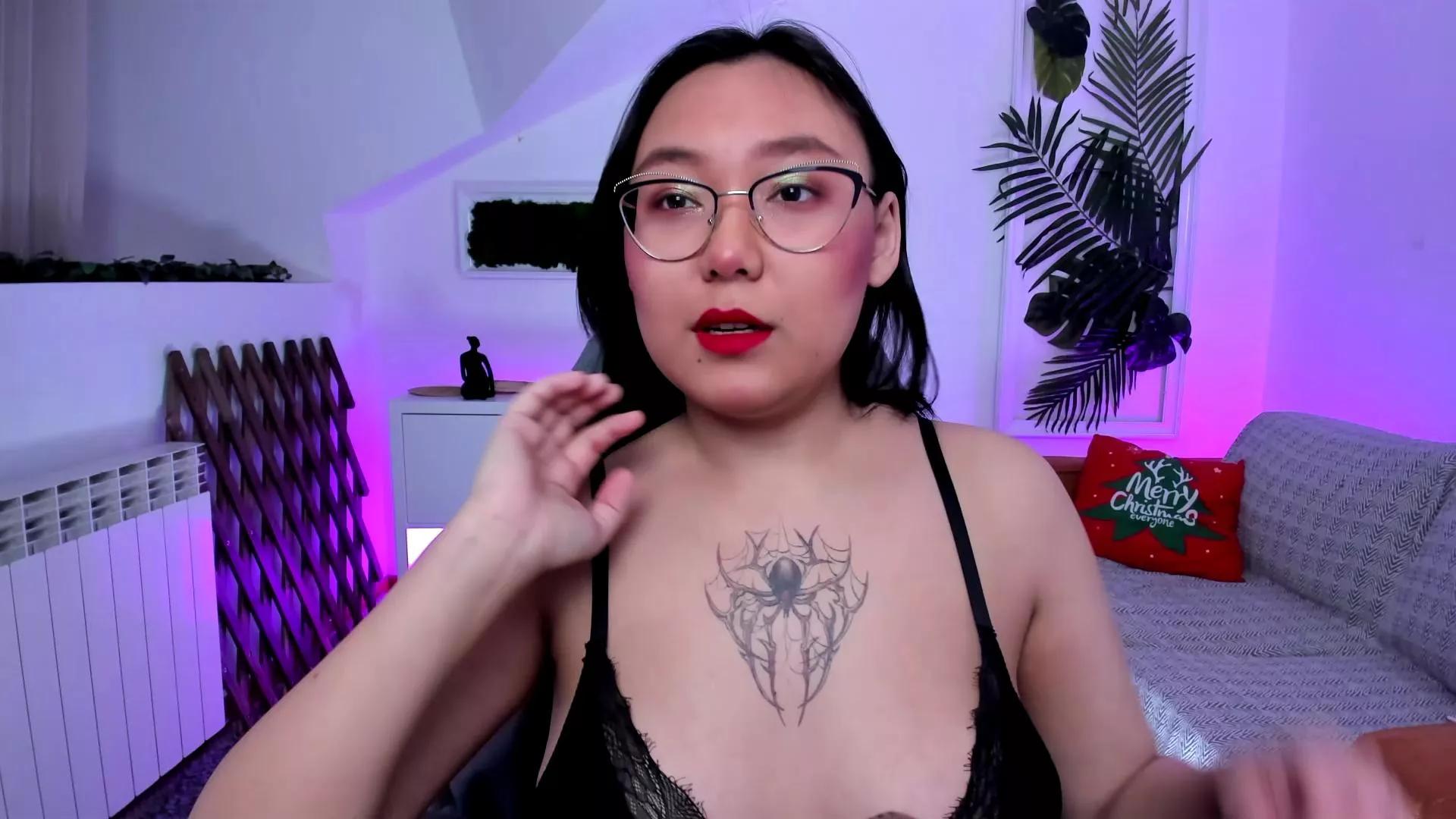 YukiLewd on Cam4 