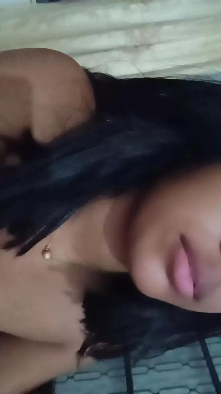 Yumjad on Cam4 