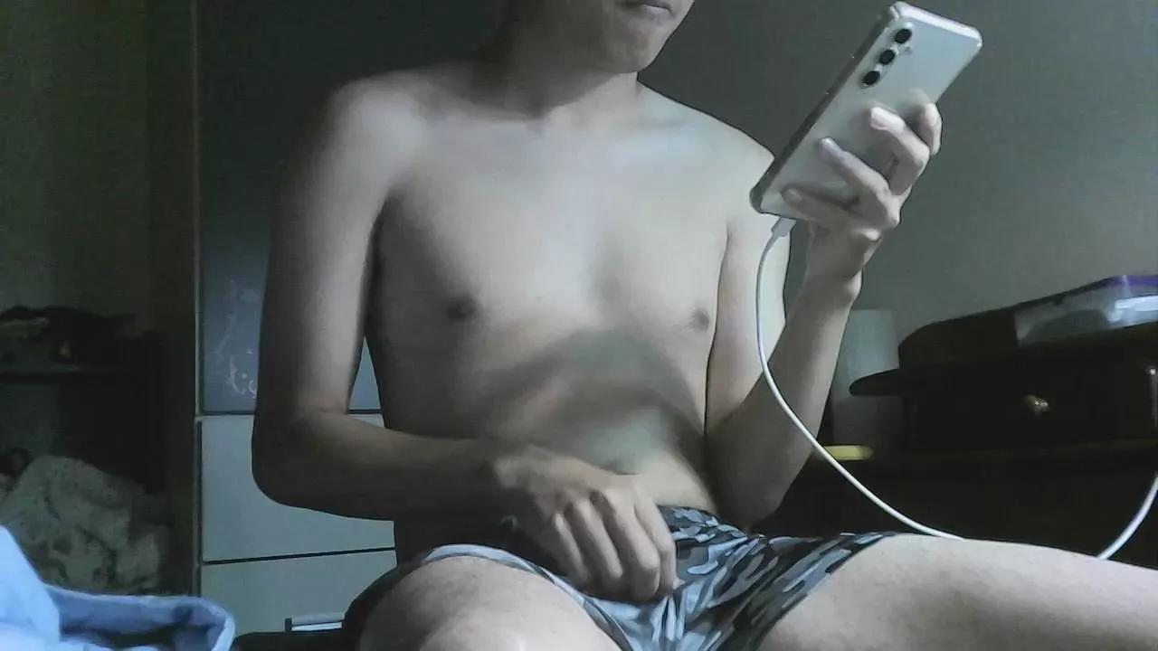 yyy_glon on Cam4