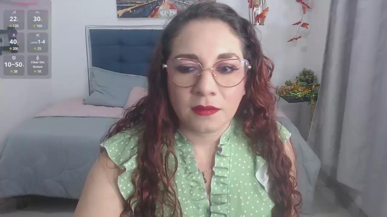 Zamy_xx on Cam4 
