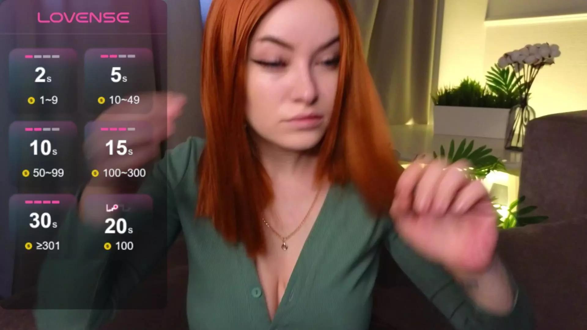 ZeldaDyer on Cam4 