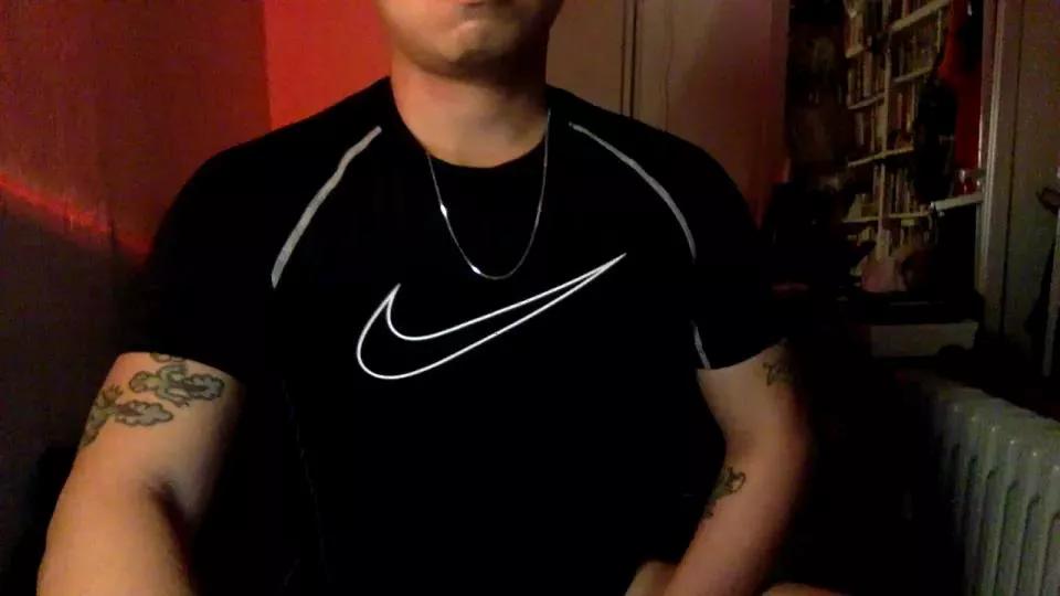 zhishanist4 on Cam4 