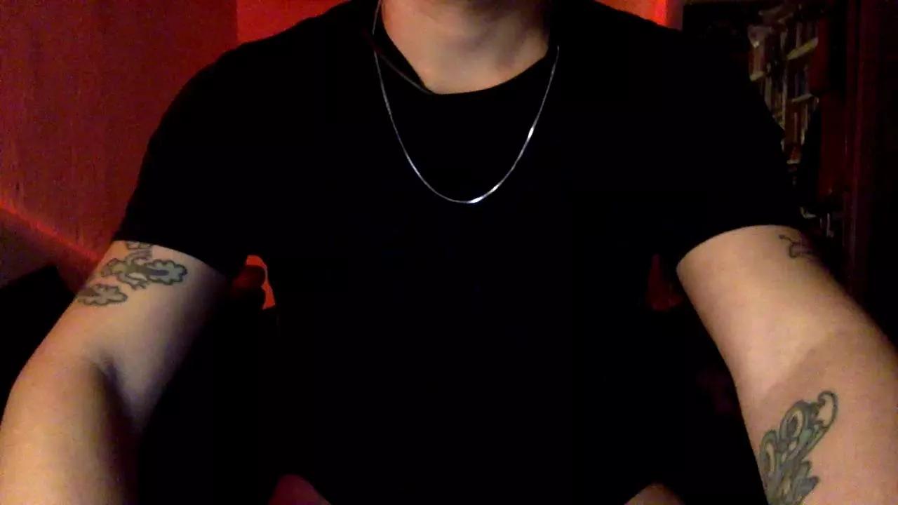 zhishanist4 on Cam4 