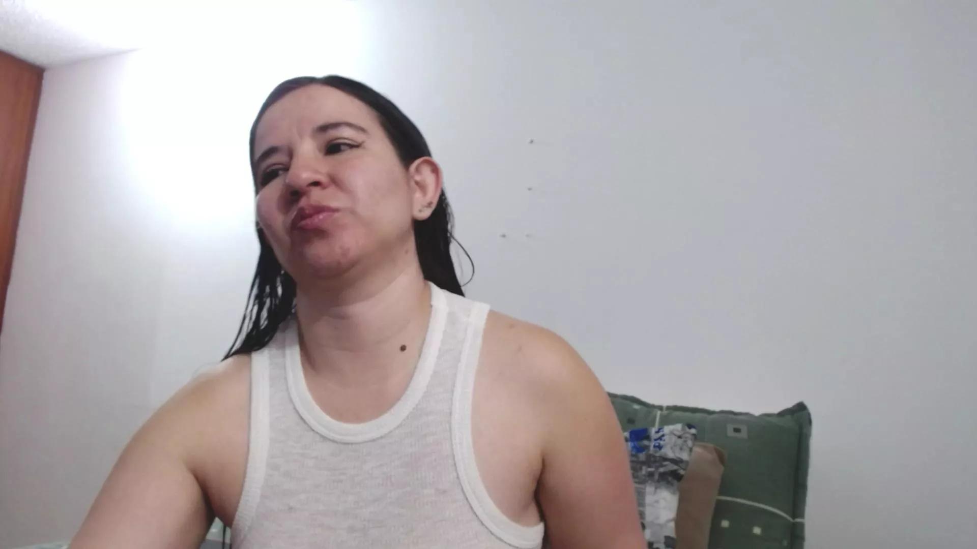 zohe_ on Cam4 