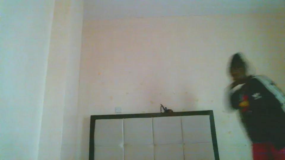 Zurifoll on Cam4 