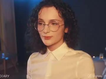 Discover _arta_, she wants to masturbate for you _arta_ from Chaturbate