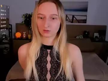 _ri_na_ on Chaturbate 