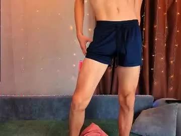 aaron_bang on Chaturbate 