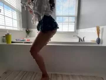 Freechat almababbyy on Chaturbate
