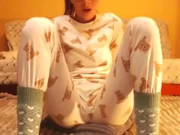 Masturbate to 20 years old andrasweetie from Chaturbate andrasweetie from Chaturbate