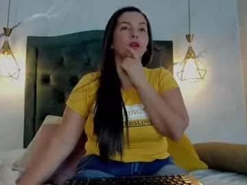 Freechat angelswets on Chaturbate