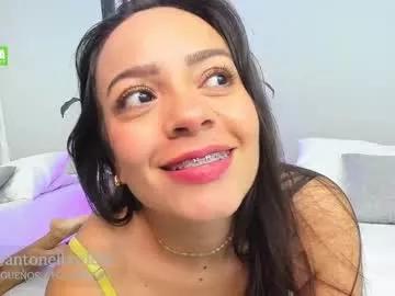 Freechat antonella_dom on Chaturbate