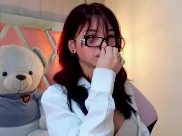 Freechat april_bennett on Chaturbate