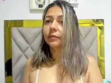 Freechat ariana_martins on Chaturbate