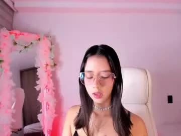 Freechat artbelia on Chaturbate