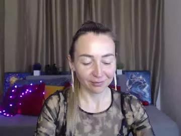 Freechat ay_kiss_jully on Chaturbate