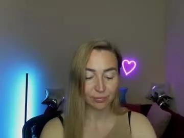Freechat ay_kiss_jully on Chaturbate