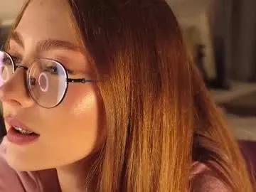 Freechat blissence on Chaturbate