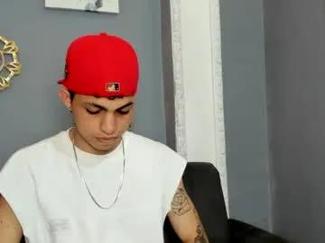 Cute Cameron_lux4 wants you to fuck his body now cameron_lux4 from Chaturbate