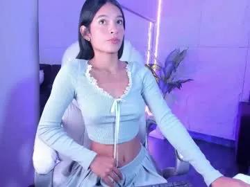 Freechat camyfoxx on Chaturbate