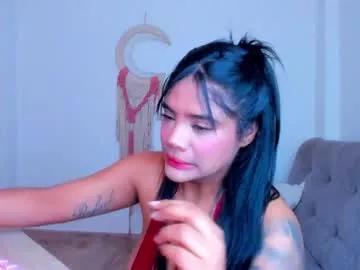 Freechat carolinalovehot on Chaturbate