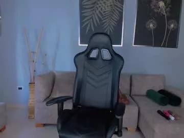 chloemanson on Chaturbate 