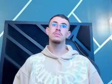 Freechat codyywalker on Chaturbate