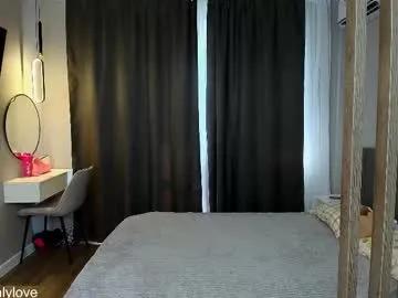 Freechat daddyonlyloveme on Chaturbate